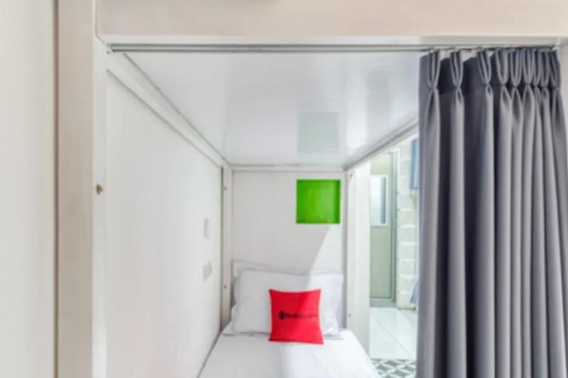 Home Addicts Hostel