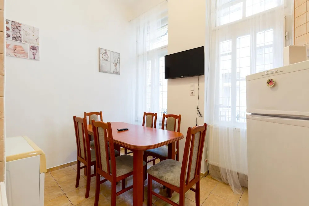 Budapest Apart-NAM-Queen Room