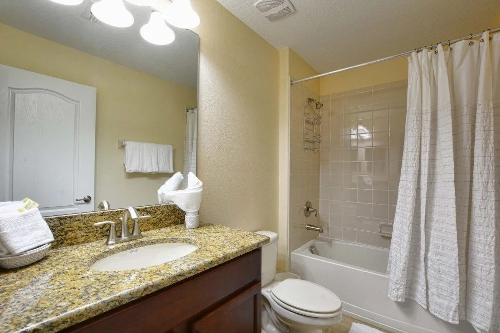 Rolling Fairway Home #1423 5 Bedrooms 4.5 Bathrooms Home