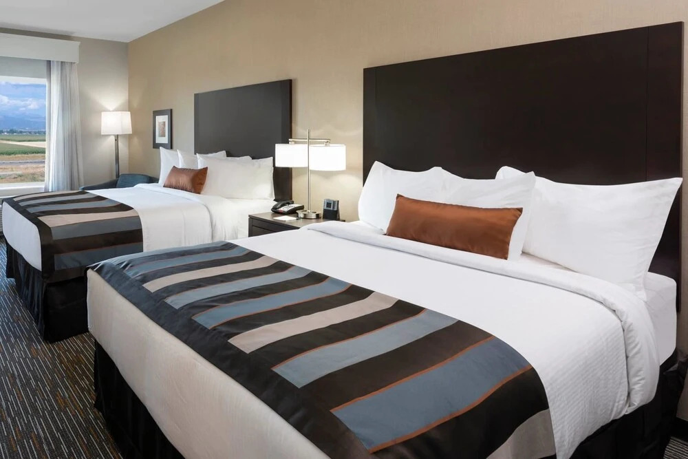 LeTap Hotel near AirTrain JFK Airport
