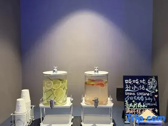 Nanchang • Tengwang Pavilion SOULMATES • AWAKENING | Cinema-themed Light Residence Hotel