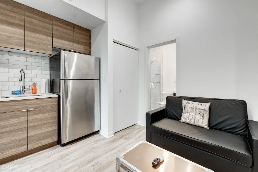 747 Lofts by RedAwning - River West, Third Floor Chicago