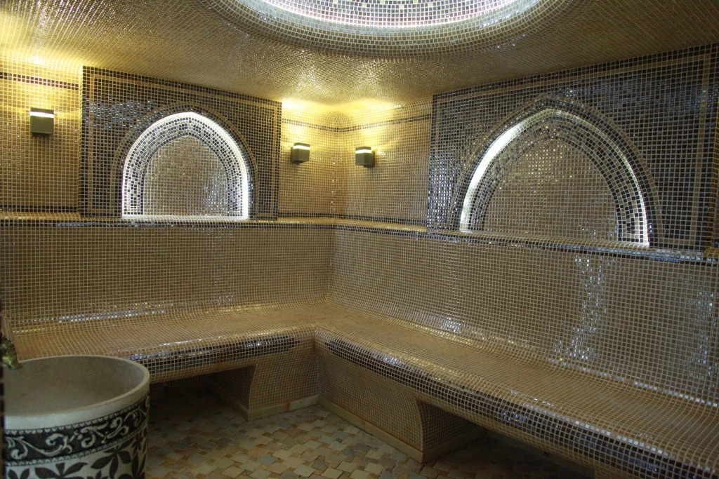 Zarafshan Grand Hotel FIEZ