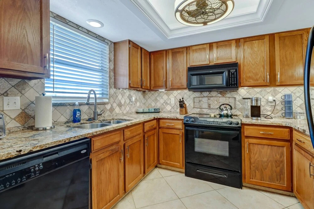 4541 Bay Beach Ln #345