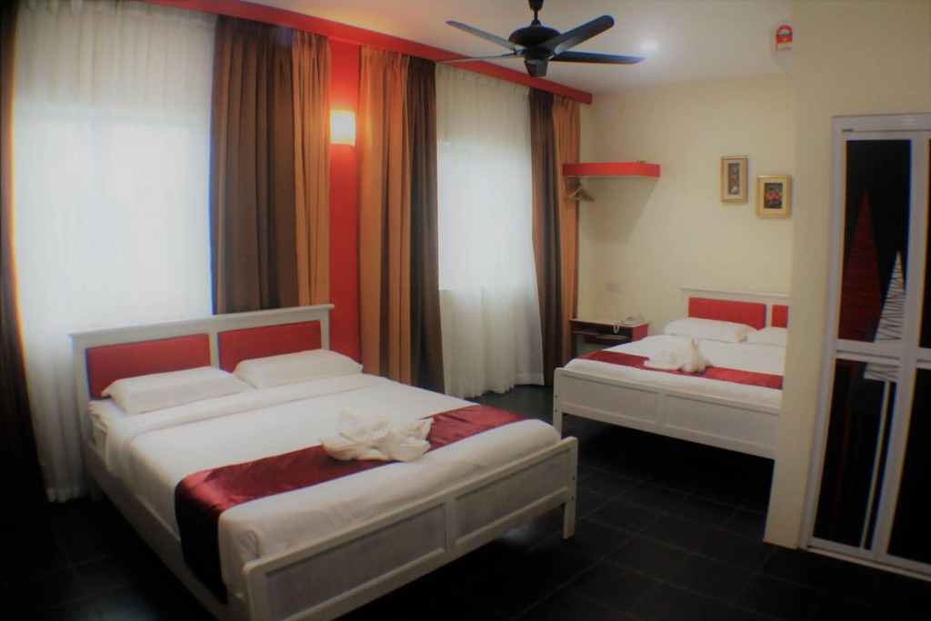Pz Hotel