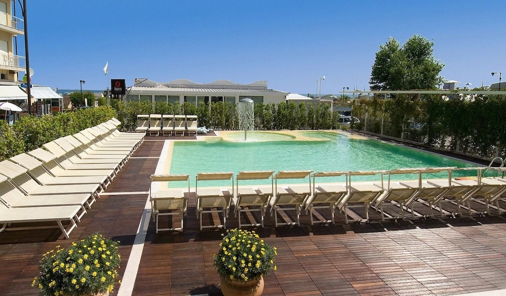 Hotel Trevi