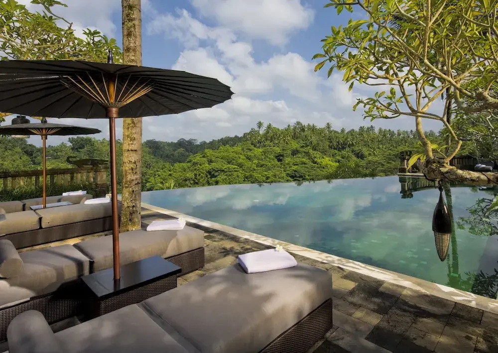 Bukit Naga Villa