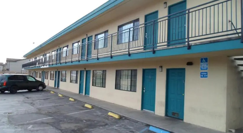 Solano Lodge
