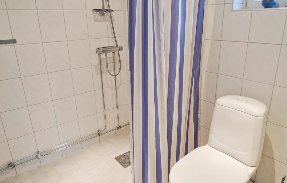 3 Bedroom Stunning Home In Alvesta