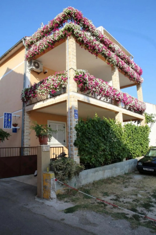 Zdenka - cosy apartments for 2-3 person - A2A(2+1)