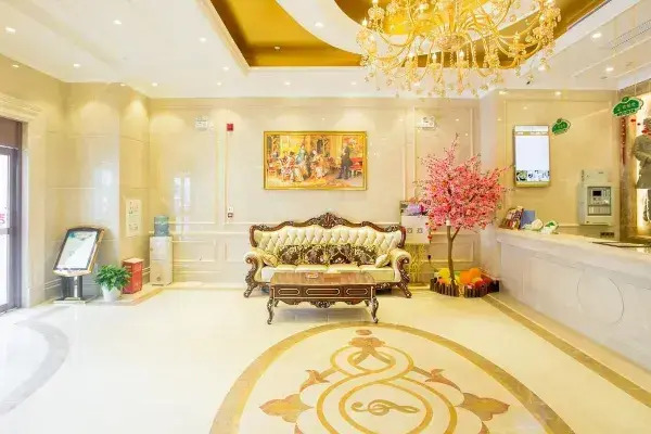 Vienna Hotel (Xinhua South Store, Hankou North Road, Wuhan)