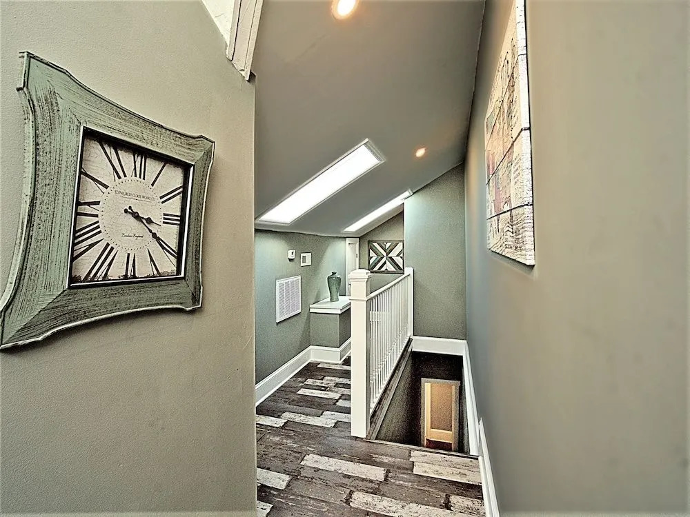 Downtown Savannah Oasis 4 BR 3 BA