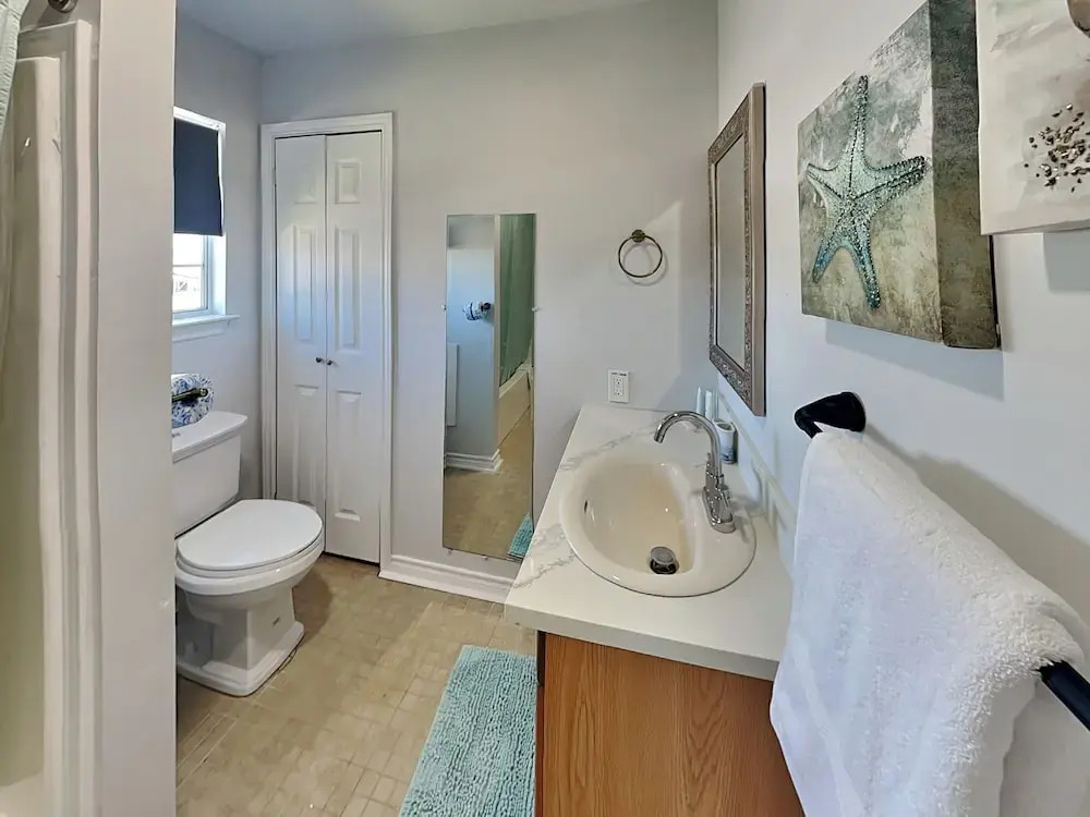 Surfside Crab Retreat by Ryson Vacation Rentals