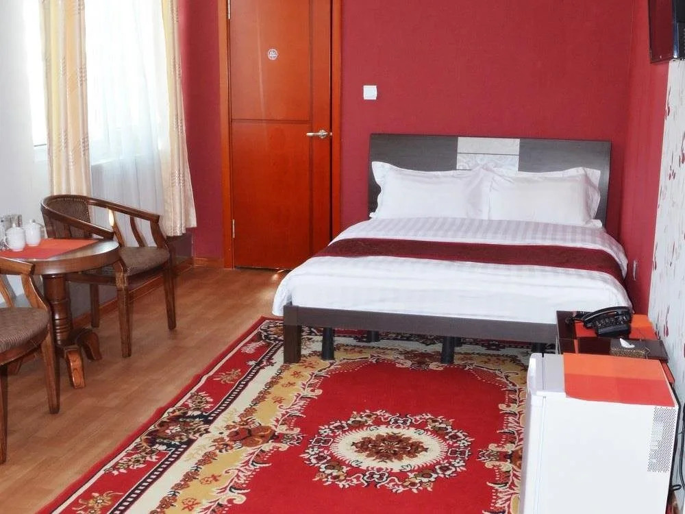 Zaisan Gate Hotel