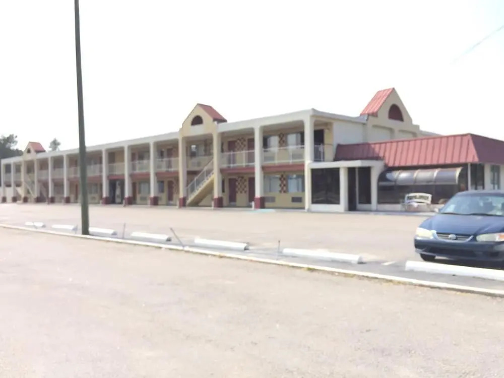 Economy Inn Dillon