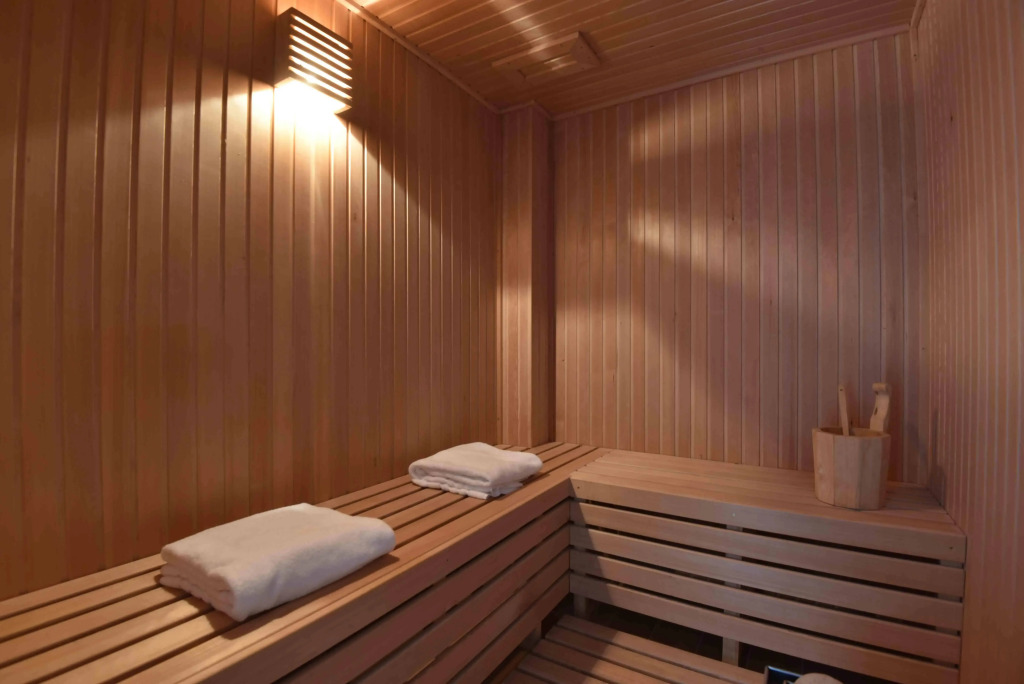 ARC Arenales Studios & Suites