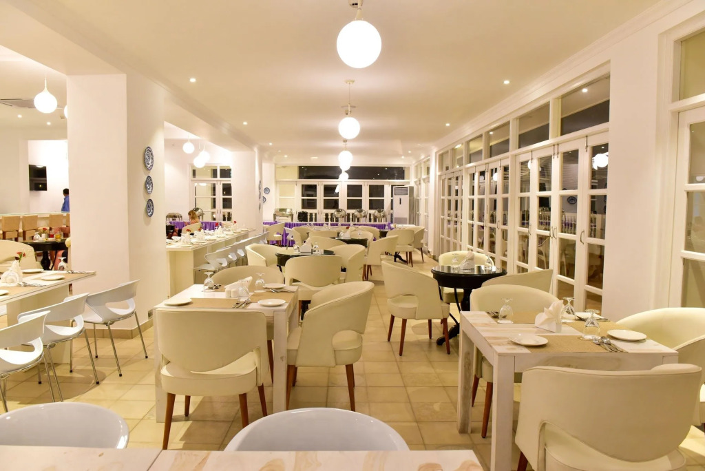 Silver Sands Serenity Resort, Candolim