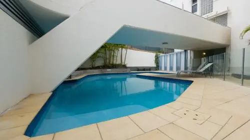 Monterey Lodge Unit 16, 27 Warne Terrace. Kings Beach