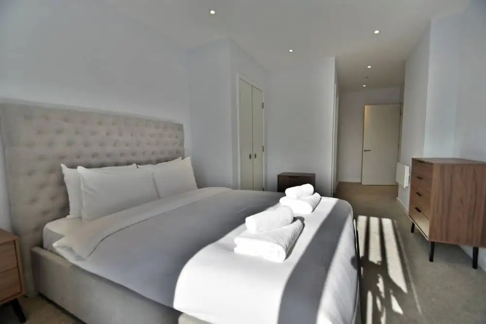 Modern 2 Bedroom Apartment in Green Gate