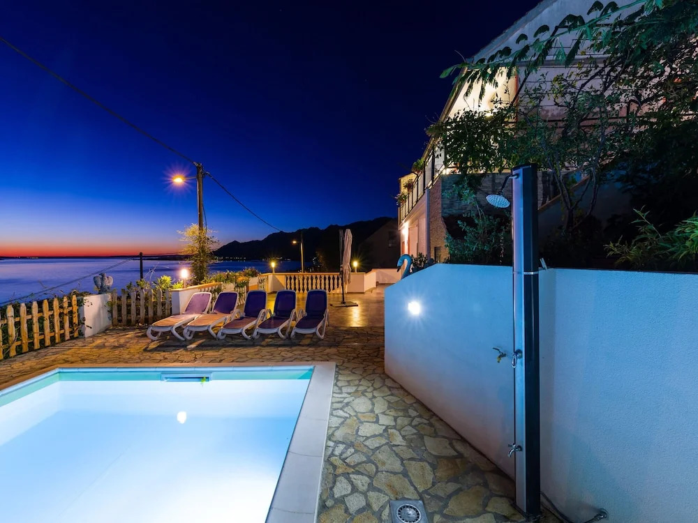 House Marija-with View to the sea and the Mountains