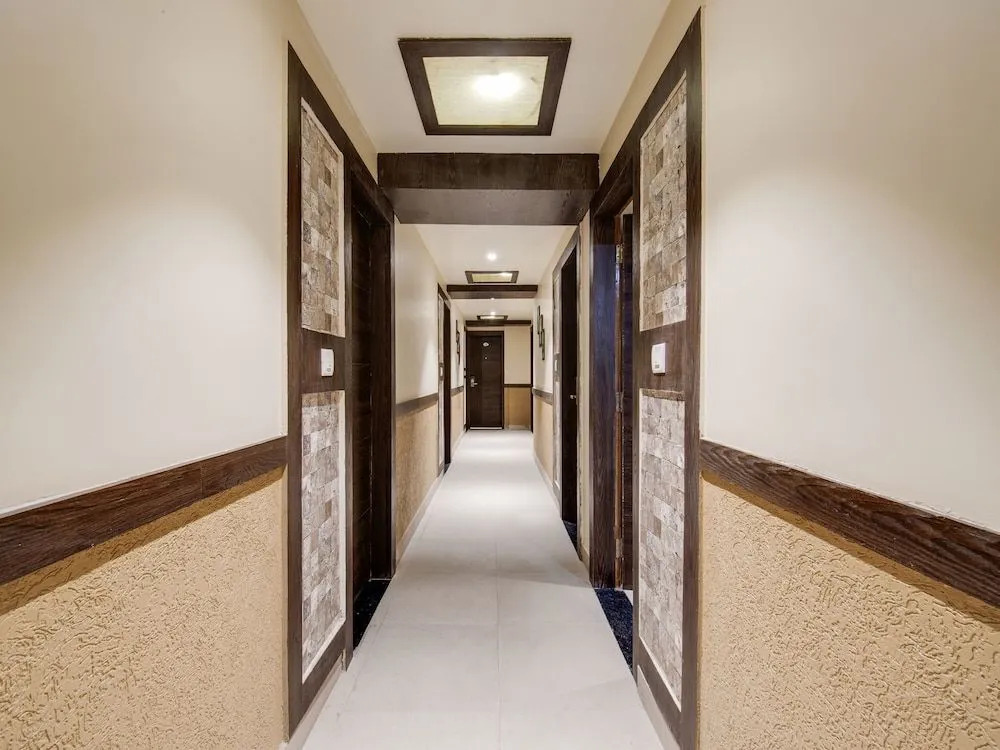 Collection O 47886 Svr Hotel & Banquet