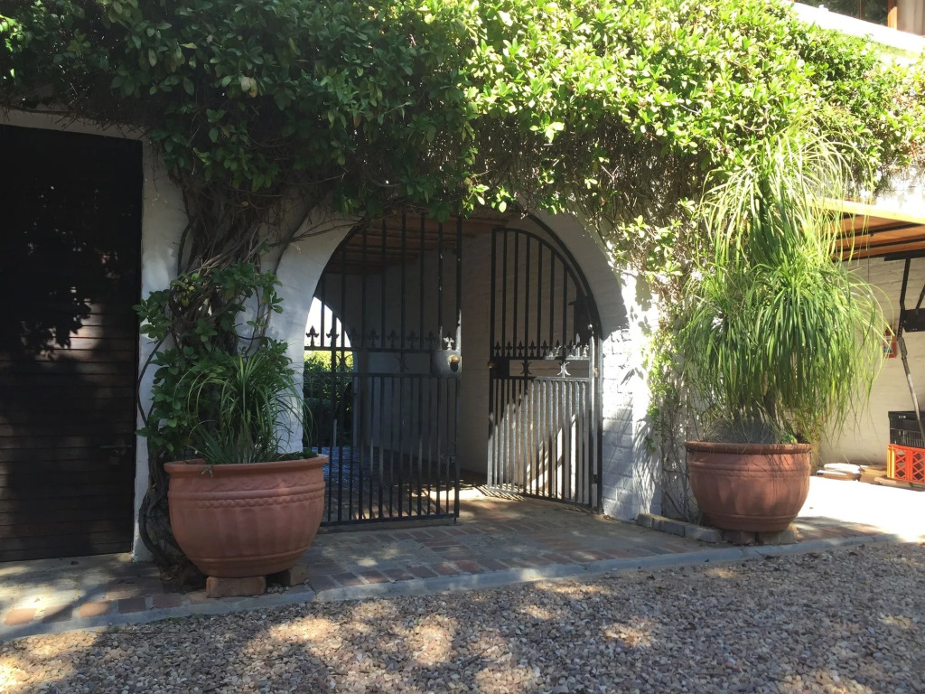 Klein Bosheuwel Guest House