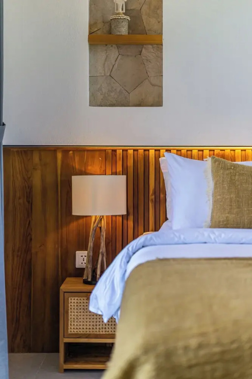 Bedawang, Exquisite Seminyak 4BR Villa with Huge Pool