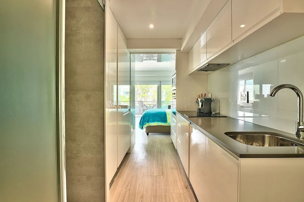 Clifton Studio