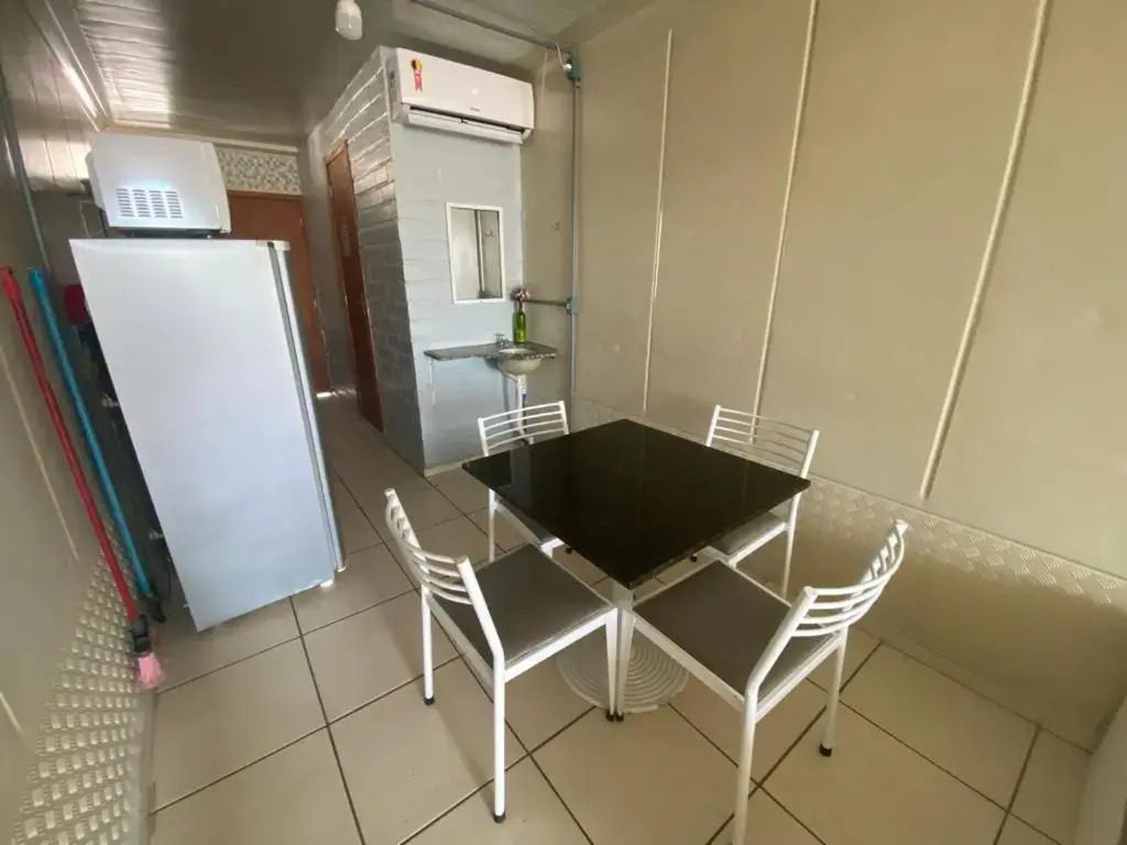 Perto da Meia Praia e do Píer com Cozinha Garagem Ar Wi-Fi e Enxoval - CASA OLINDA