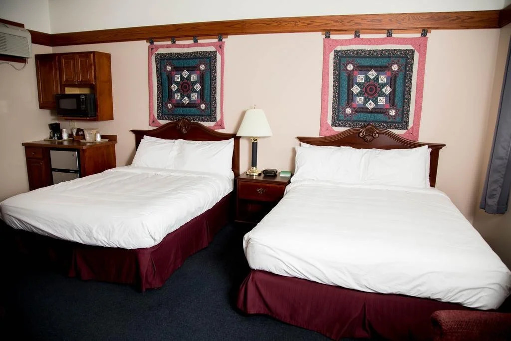 Lark Inn
