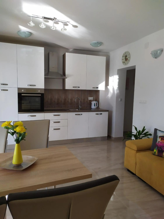 Apartmani Mira