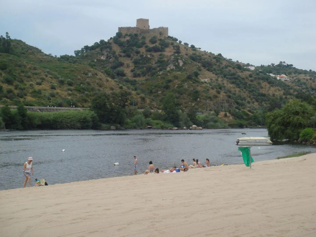 Alamal River Club