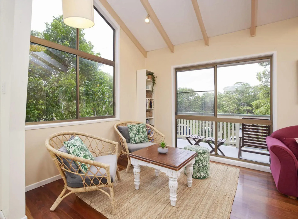 Straddie House