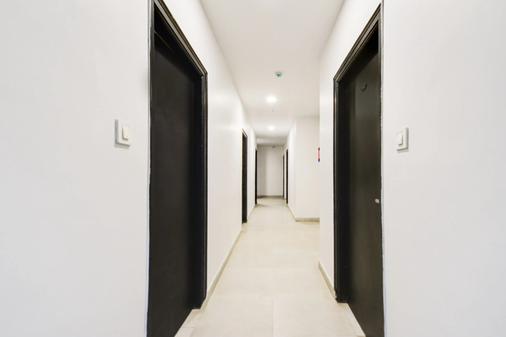 Super Townhouse Alwal Road