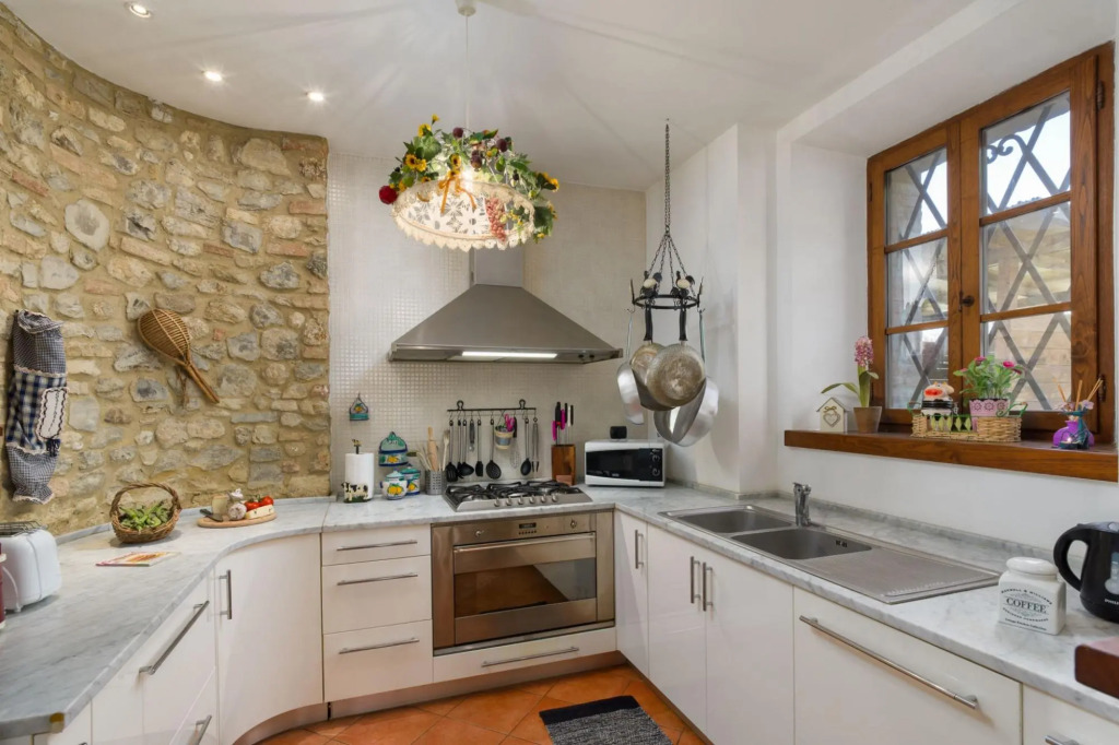 Beautiful villa with private pool immersed in the Tuscan countryside-Capanna al Lago