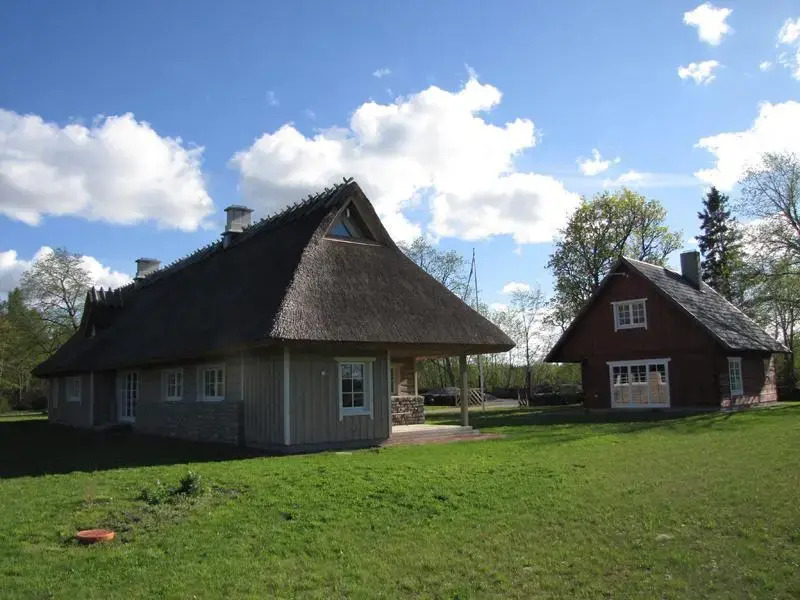 Uueelu Holiday Homes