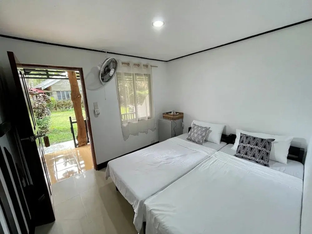 Nayon Inn