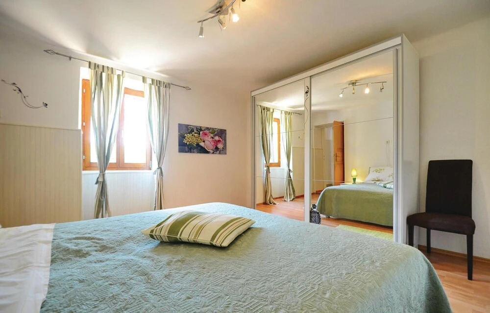 Stunning Home in Barisici With Wifi and 4 Bedrooms
