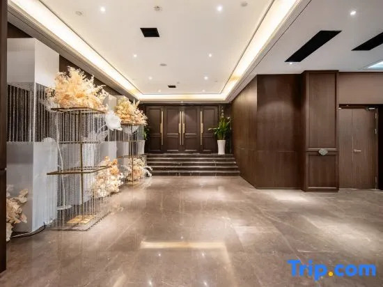 Till Bright Hotel, Ningyuan