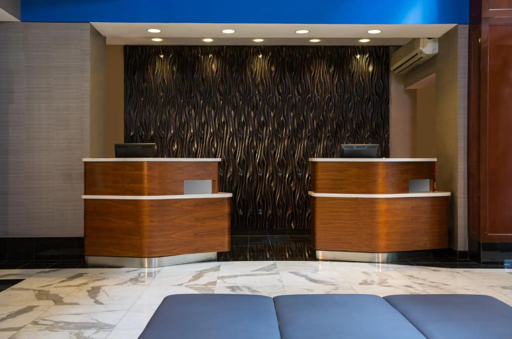 Courtyard by Marriott New York Manhattan/ Fifth Avenue