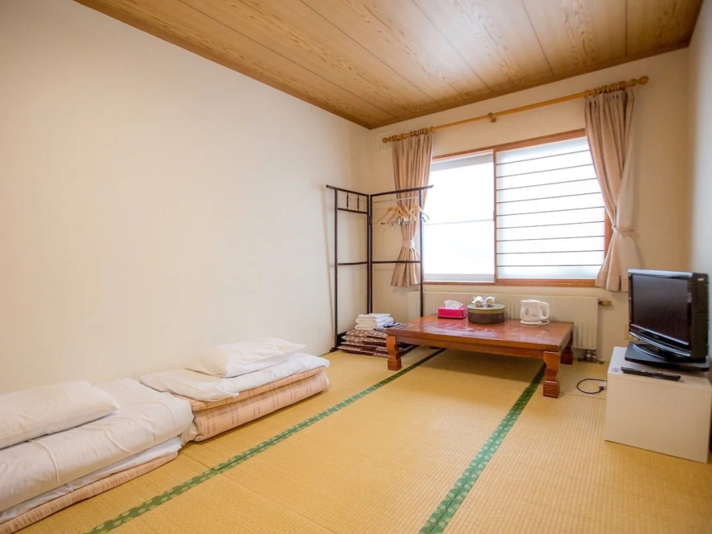Rusutsu Lodges Pension Lilla Huset