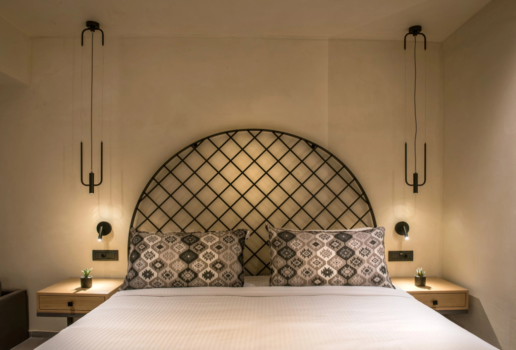 Petousis Hotel & Suites