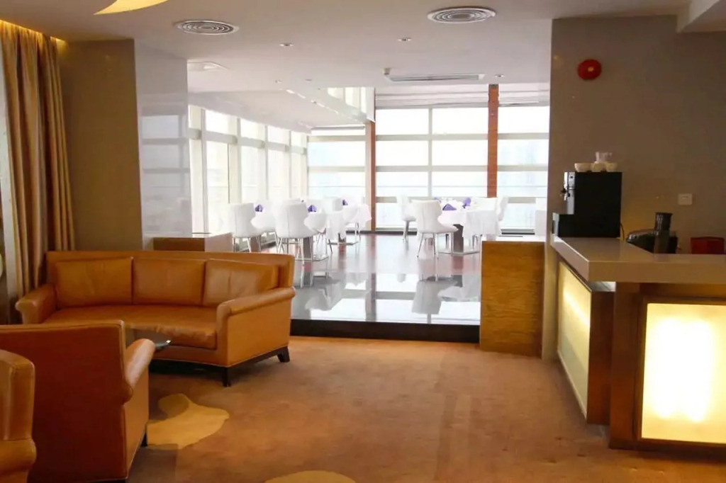 IntercityHotel Shenzhen Futian Huanggang