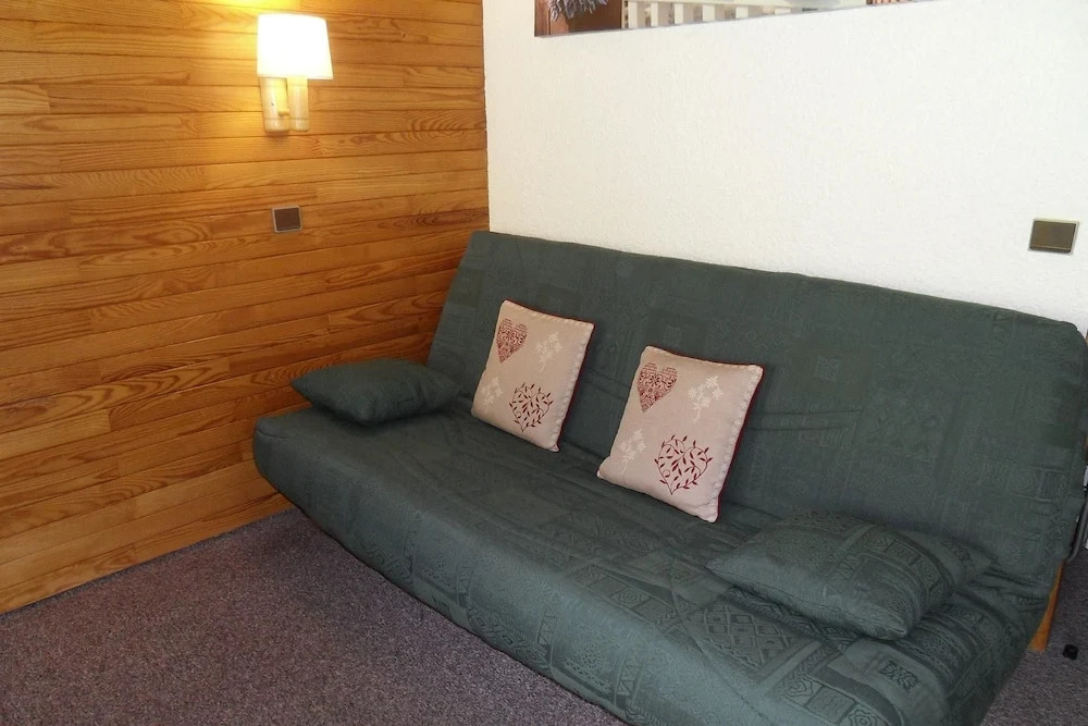 Belle Plagne Divisible Studio on the Slopes for 4 People of 28 mÂ² Ay40