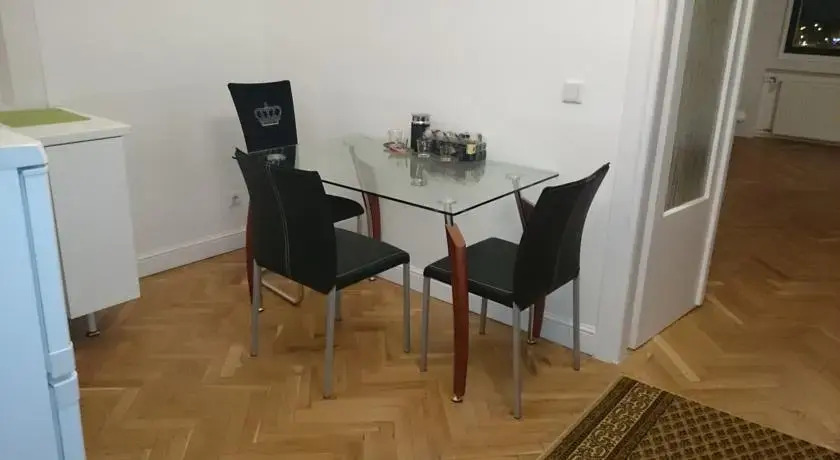 Panoramic Flat