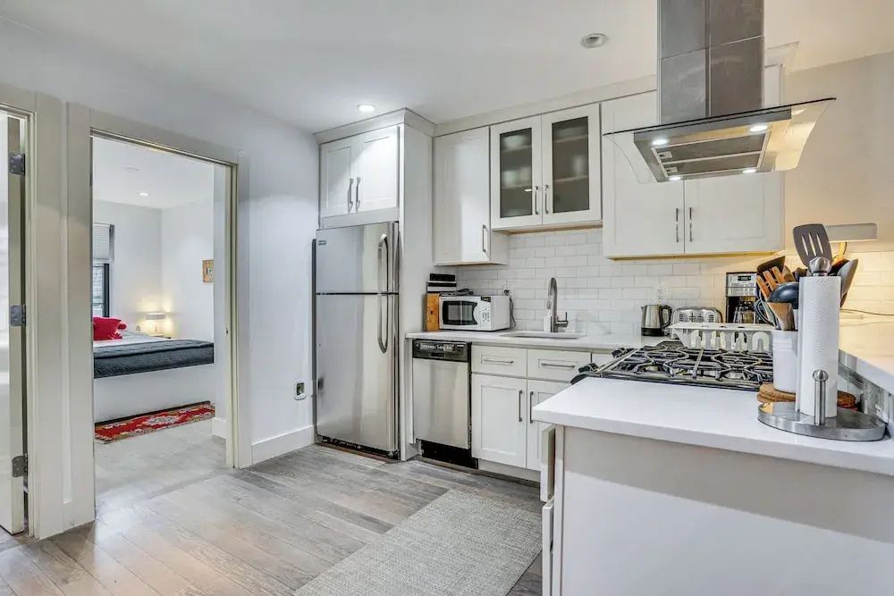 Shared Yard Space! Garden-level Unit in Bed-stuy