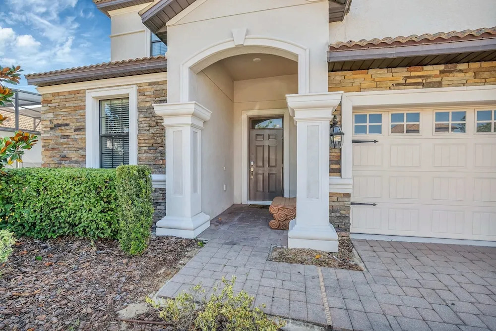 Grand, Luxurious Home, Toy Story Room and Big Pool Area #9cg476