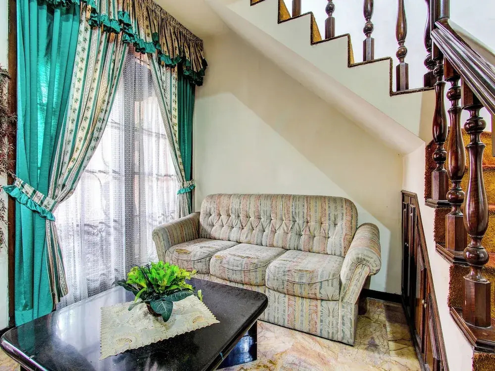 OYO 92494 Wulan Homestay Syariah Solo