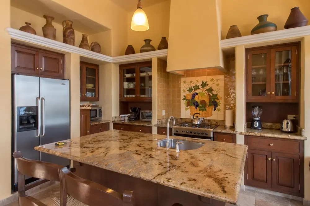 Ocean View 4BR Villa Steps From Cabo: Villa Haydee