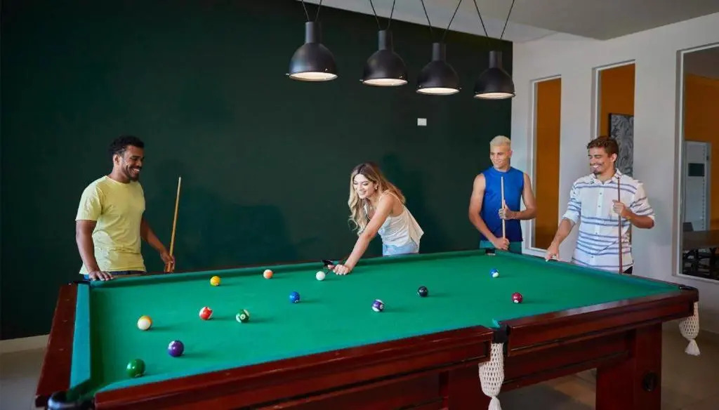 Apartamento em Caldas Novas - Estrutura de Resort localizado a beira do Lago Corumbá V